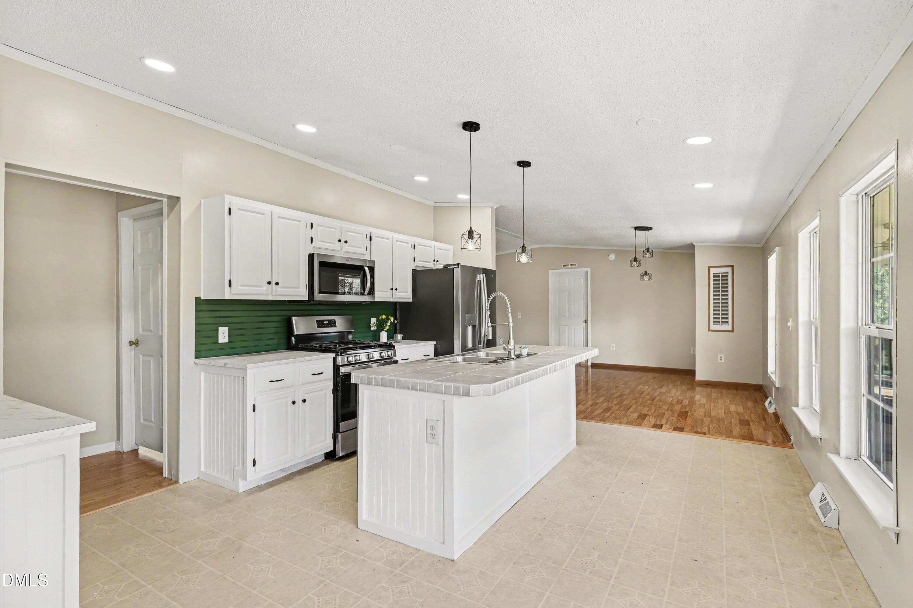 Kitchen - 1310 Siler City Glendon Rd. Road, Siler City, NC 27344