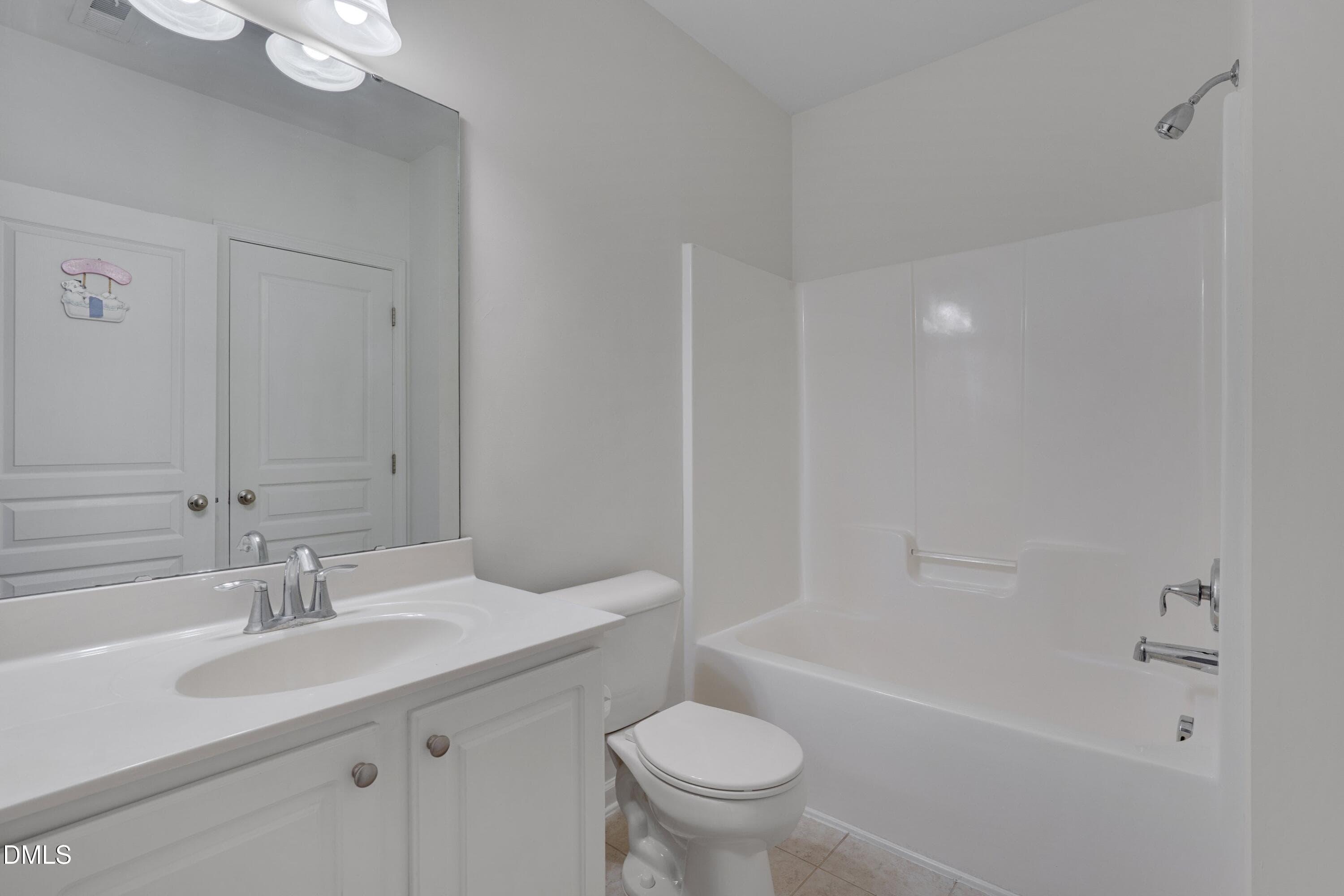 2903 Prospect Pkwy Downstairs Full Bath - 2903 Prospect Parkway, Durham, NC 27703, Durham
