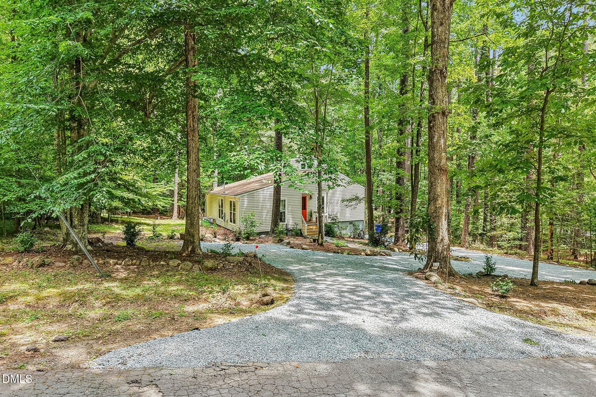 34-web-or-mls-Stones Throw-S1706-034 - 111 Stones Throw, Chapel Hill, NC 27516, Chapel Hill