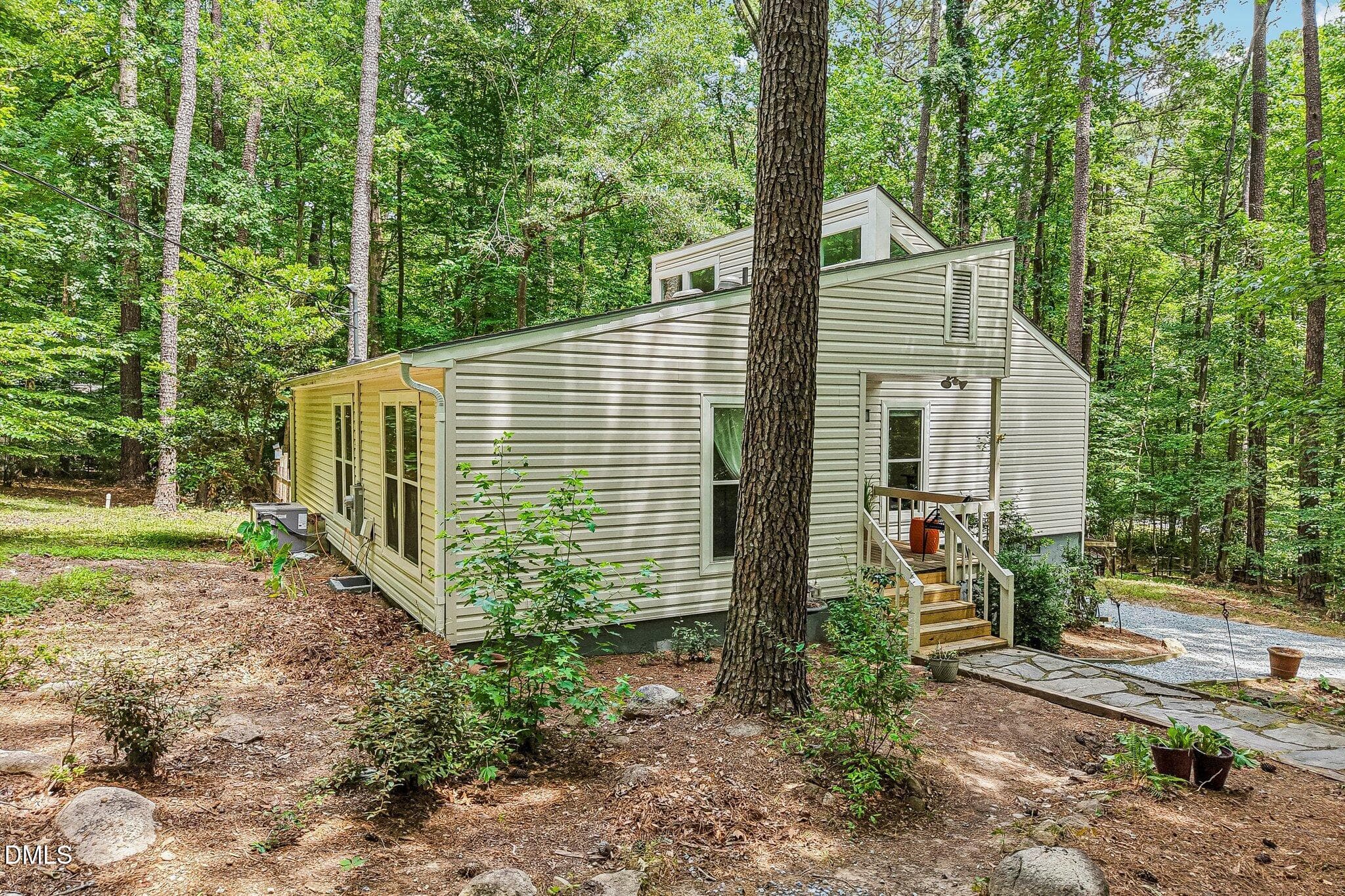 32-web-or-mls-Stones Throw-S1706-032 - 111 Stones Throw, Chapel Hill, NC 27516, Chapel Hill