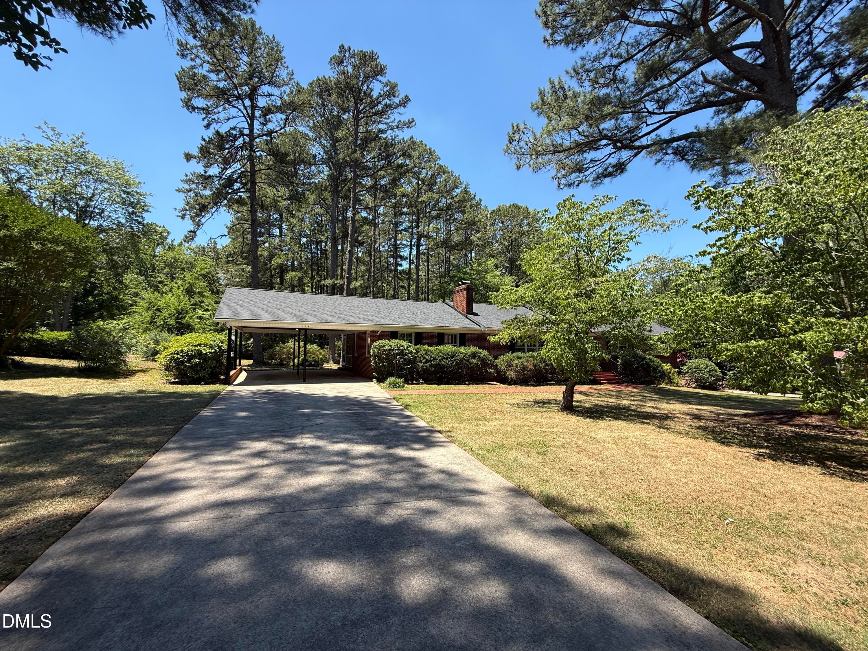 driveway - 174 Pine Cone Drive, Oxford, NC 27565