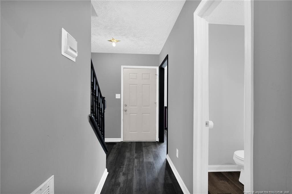 Photo 6 - 529 Old Farm Road, Fayetteville, NC 28314, Fayetteville