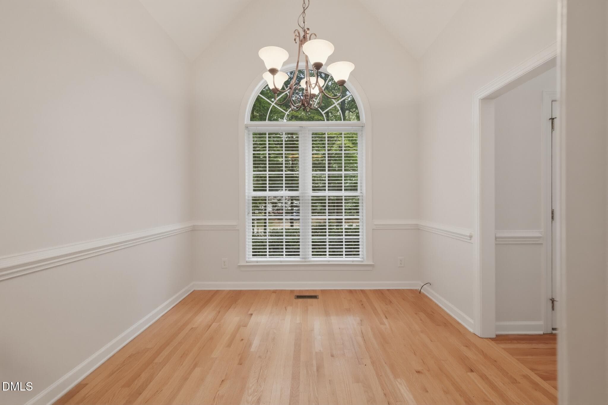 4107_Maynard_Cir-Dining_room-_046 - 4107 Maynard Circle, Franklinton, NC 27525, Franklinton