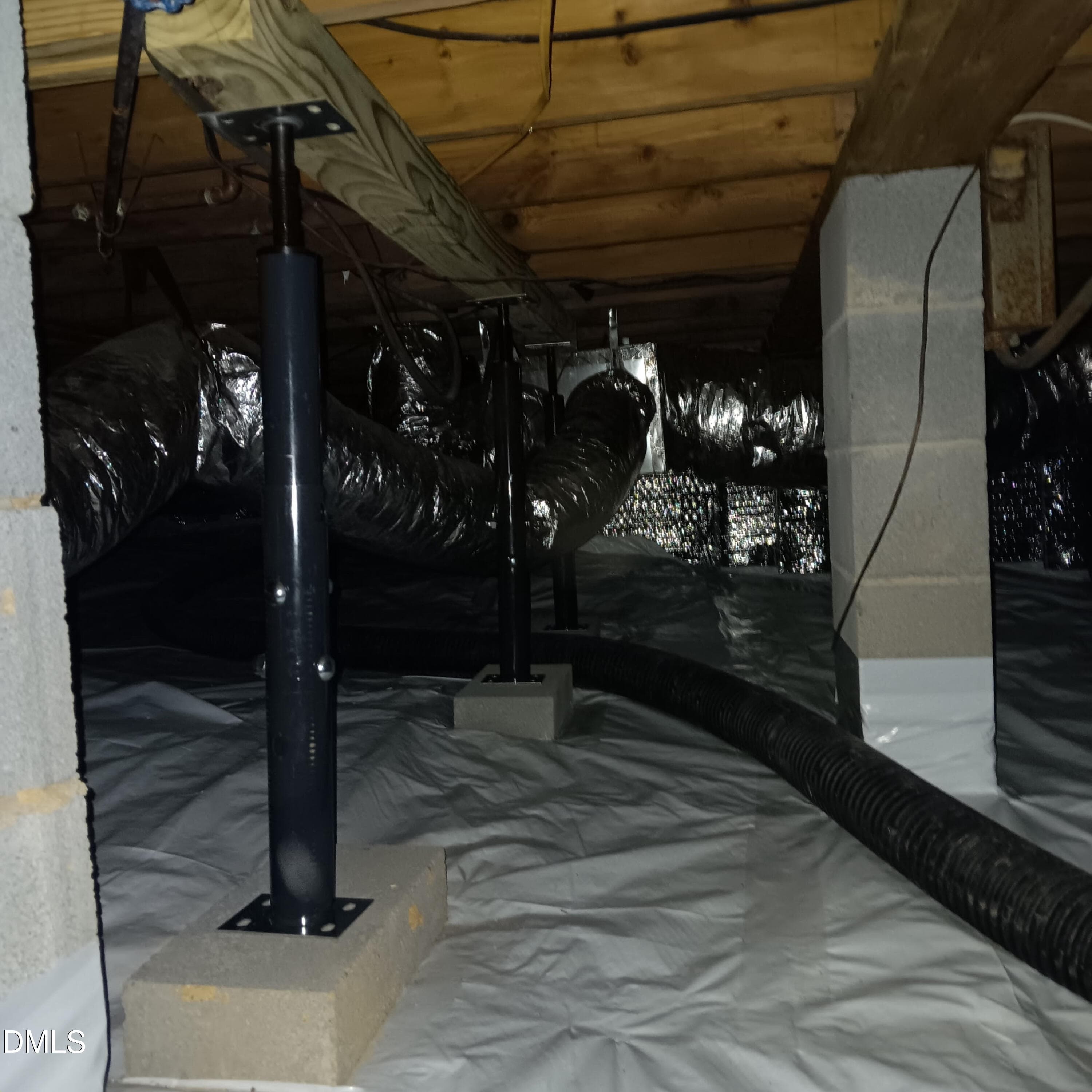 redone crawl space - 4100 Unit 36 Five Oaks Drive, Durham, NC 27707, Durham