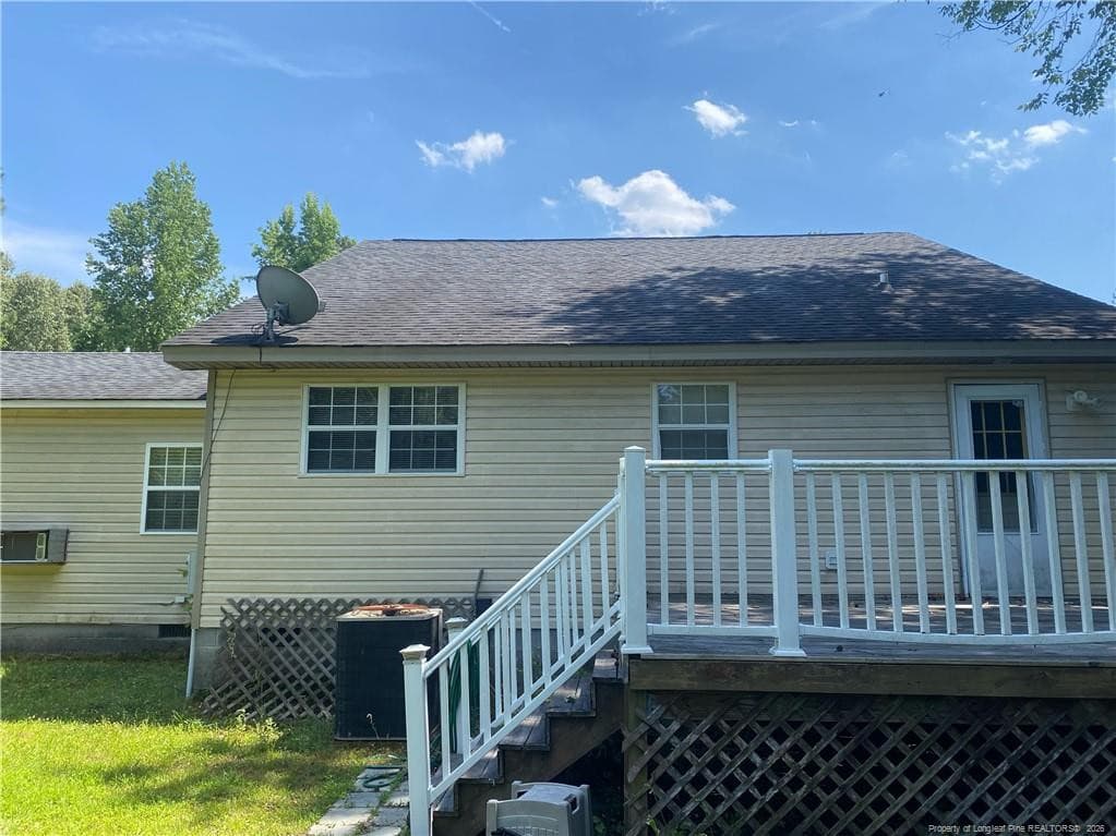 Photo 4 - 105 Waldorf Street, Ahoskie, NC 27910