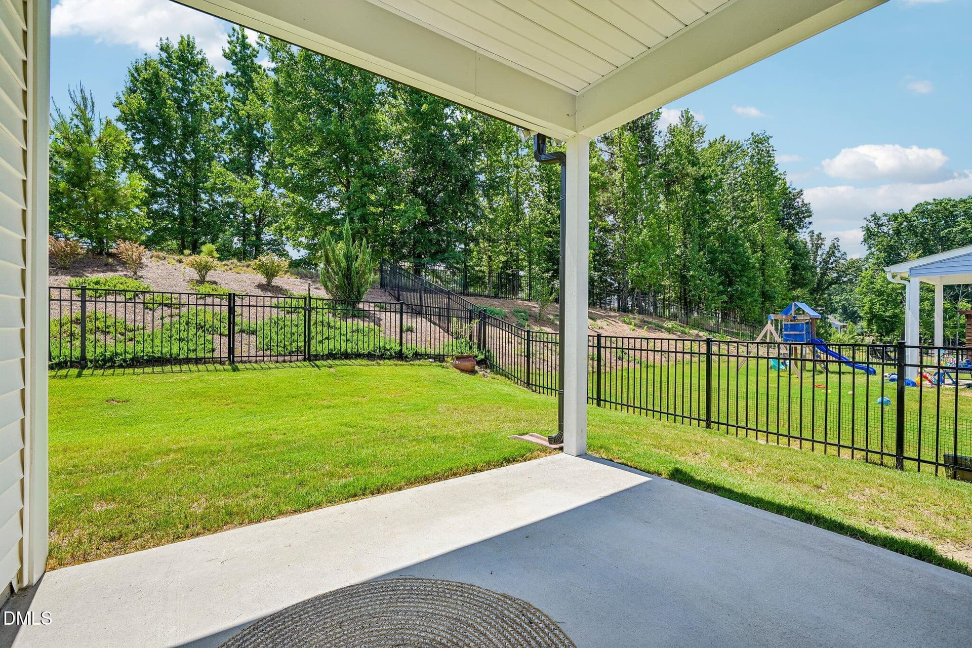 37-web-or-mls-Stromness Path-S1806-037 - 127 Stromness Path, Clayton, NC 27527