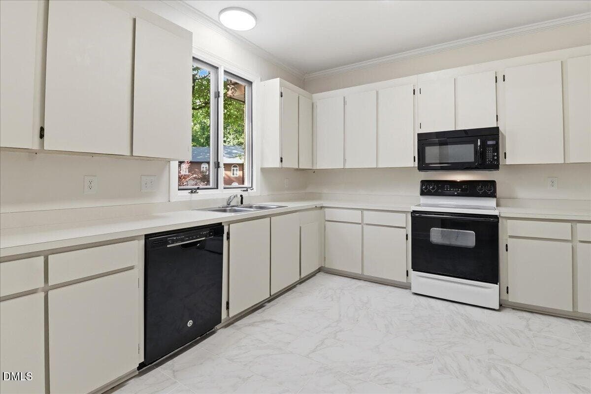 16-1311 Forest Hills Rd NW Unit E4-16 - 1311 NW Forest Hills Road NW E4, Wilson, NC 27896