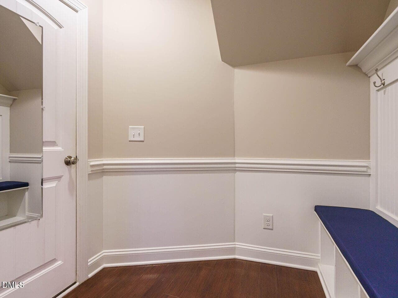 023-1280x960-owners-entry - 65 N Wilders Ridge Way, Clayton, NC 27527