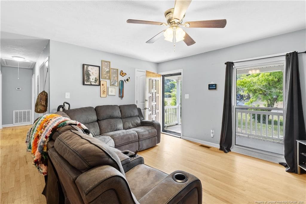 Photo 5 - 4811 Eagle Court, Fayetteville, NC 28304, Fayetteville