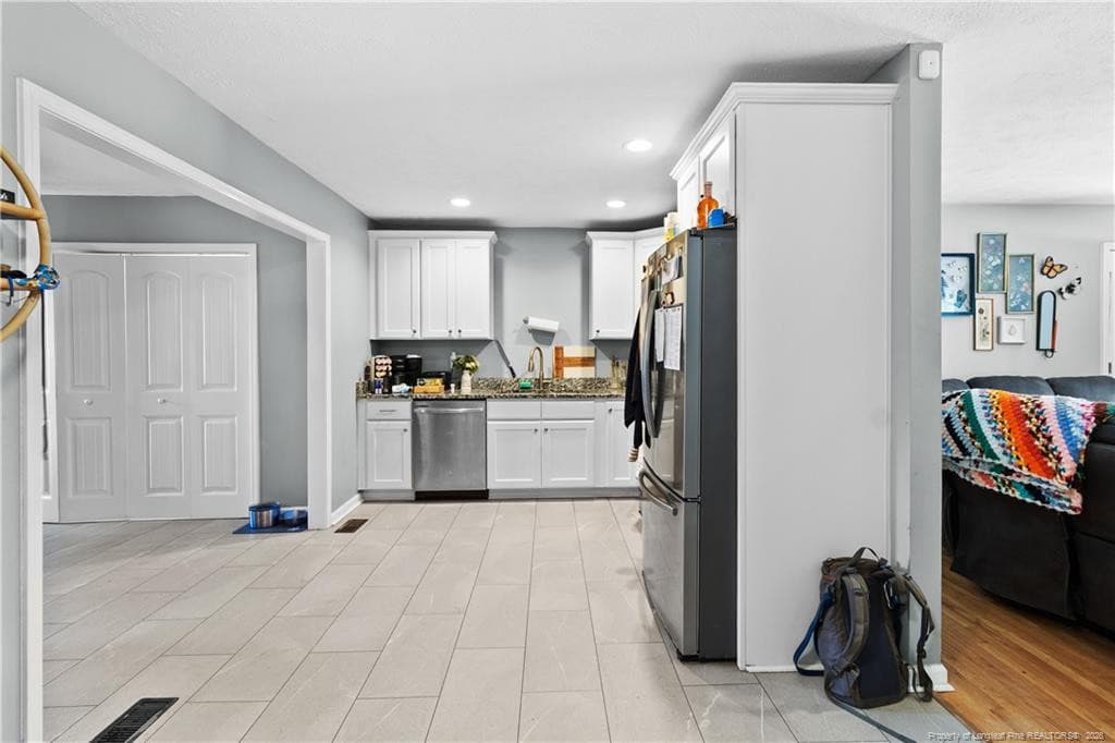Photo 6 - 4811 Eagle Court, Fayetteville, NC 28304, Fayetteville