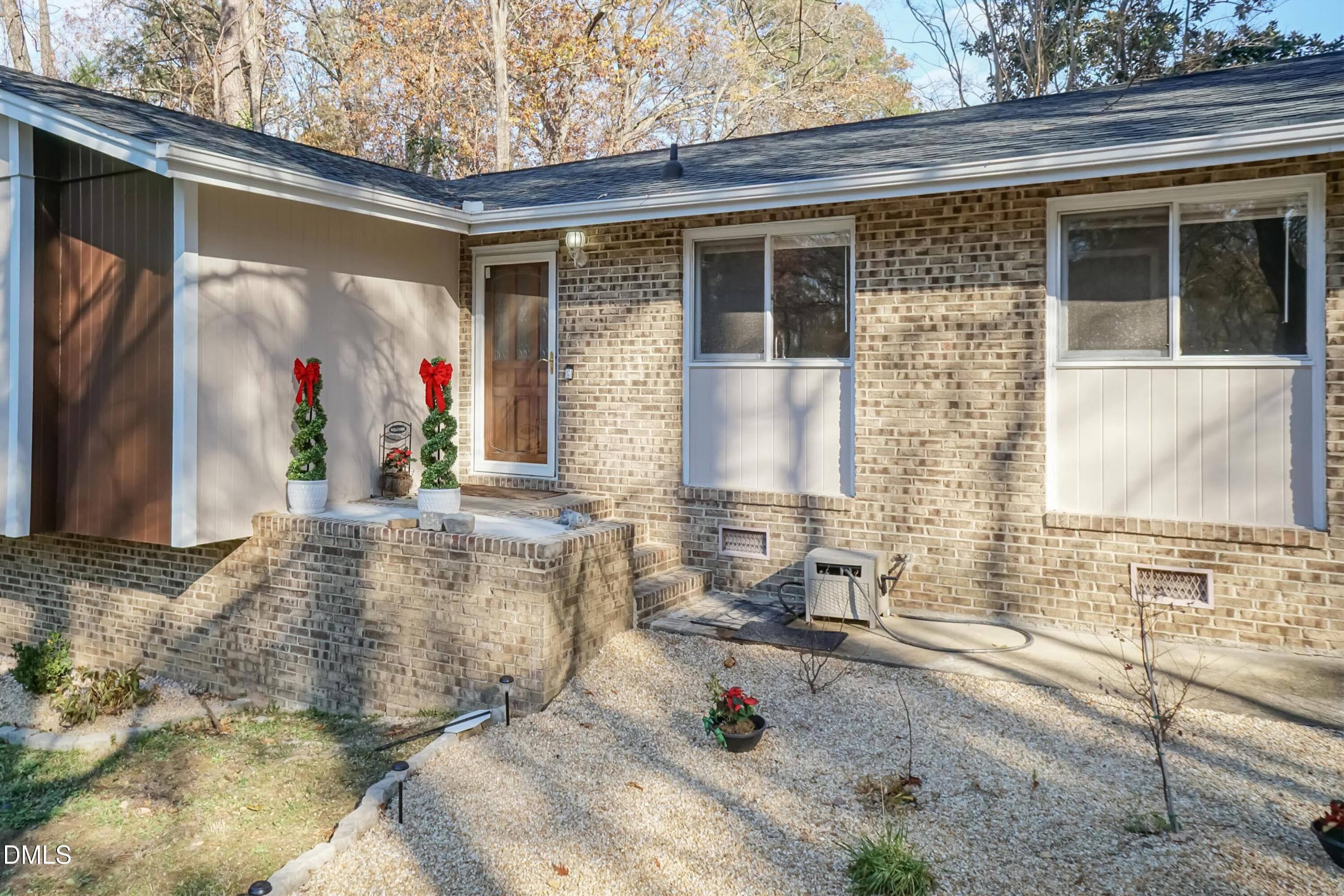 Porch 02 - 5829 Sandstone Drive, Durham, NC 27713, Durham