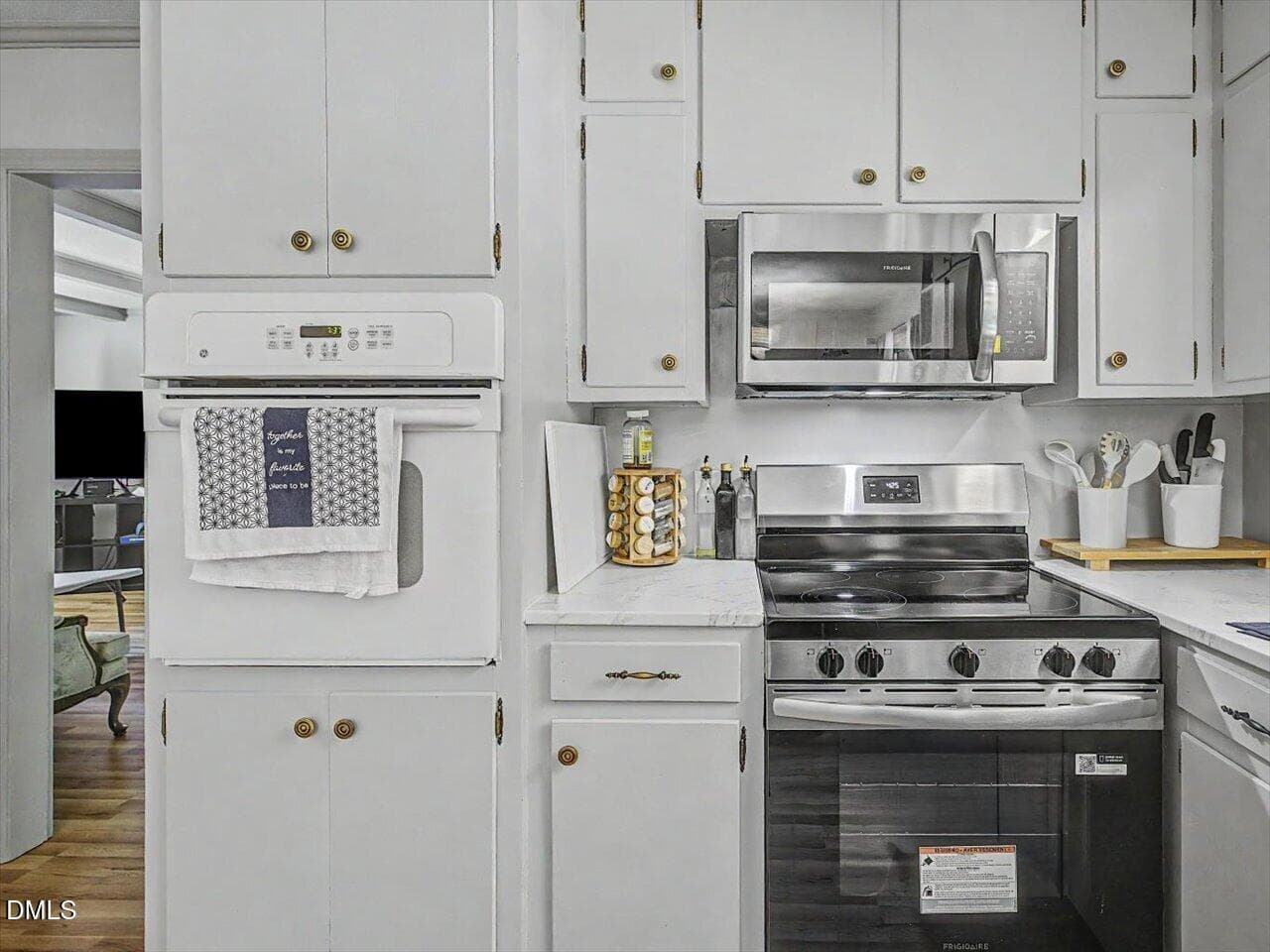 16-Kitchen - 2509 Farrington Point Road, Chapel Hill, NC 27517, Chapel Hill