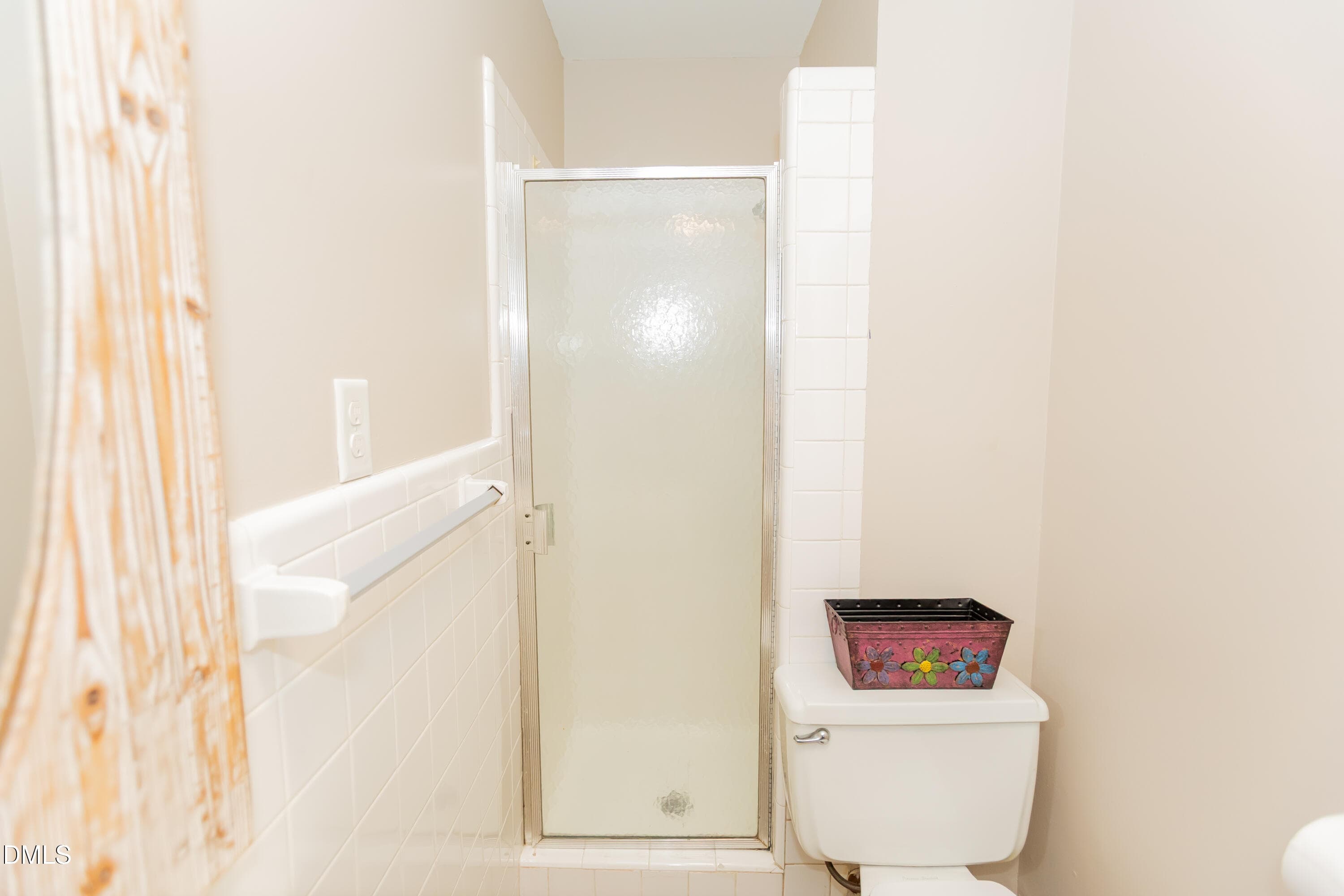 Full Bath off of kitchen - 1508 Sycamore Street, Durham, NC 27707, Durham
