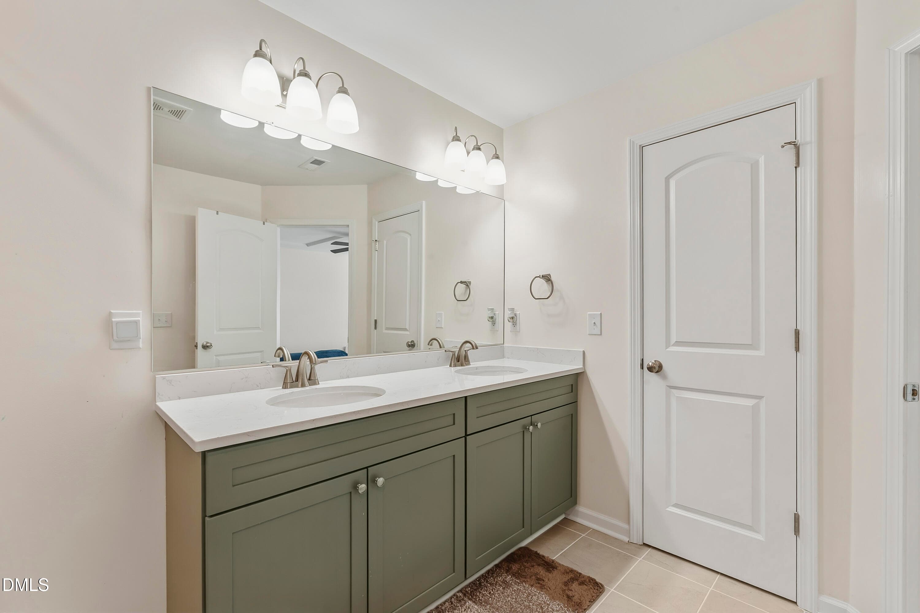 photos_high_resolution_DSC00308 - 707 Davenbury Way, Cary, NC 27513, Cary