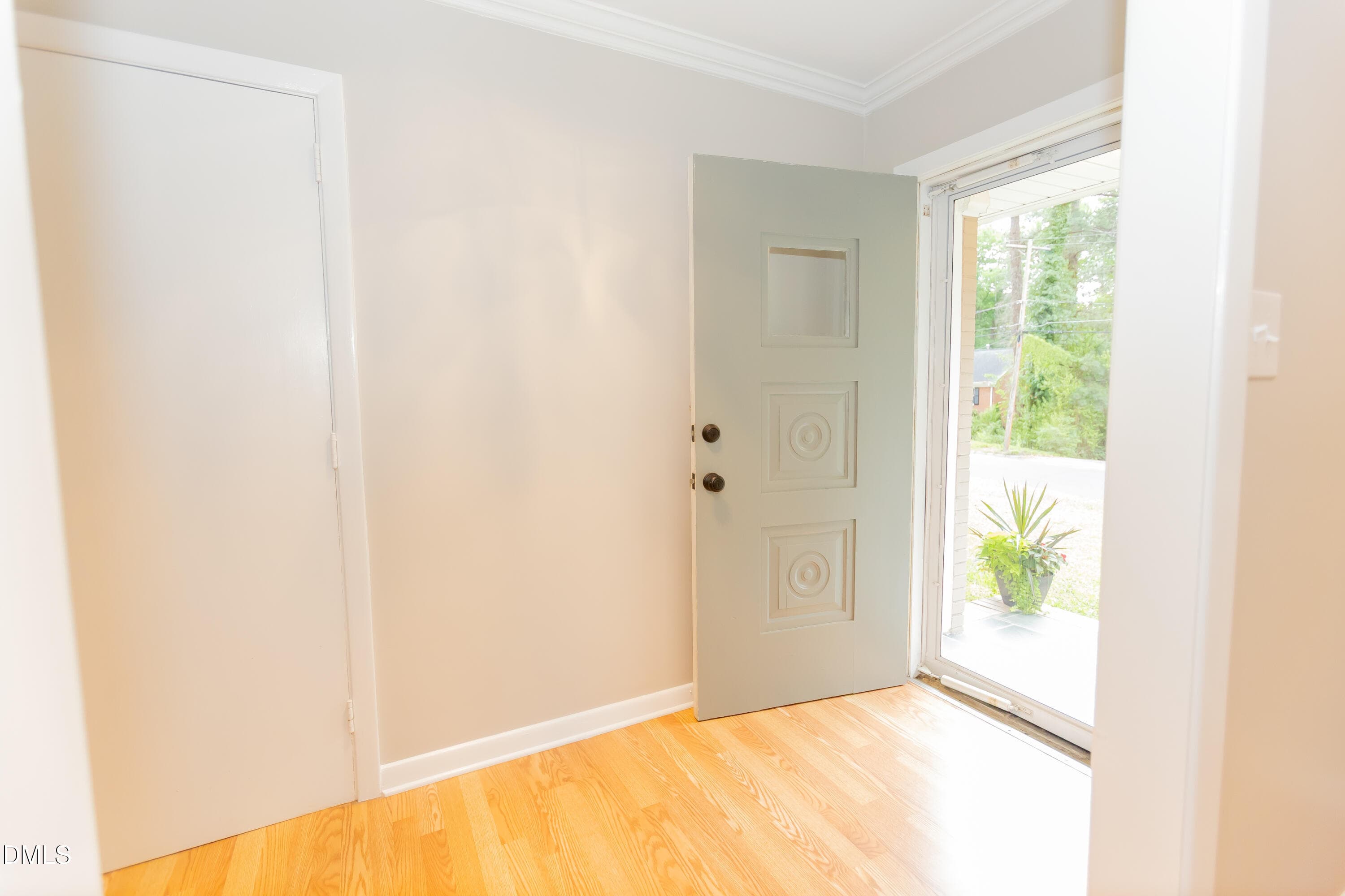 Foyer - 1508 Sycamore Street, Durham, NC 27707, Durham