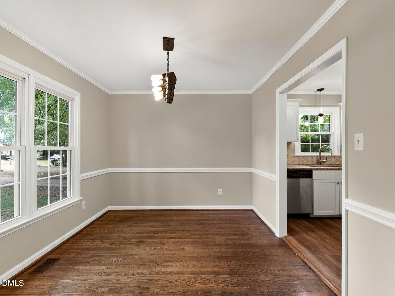 004-1280x960-dining-room - 102 Greenwood Circle, Smithfield, NC 27577
