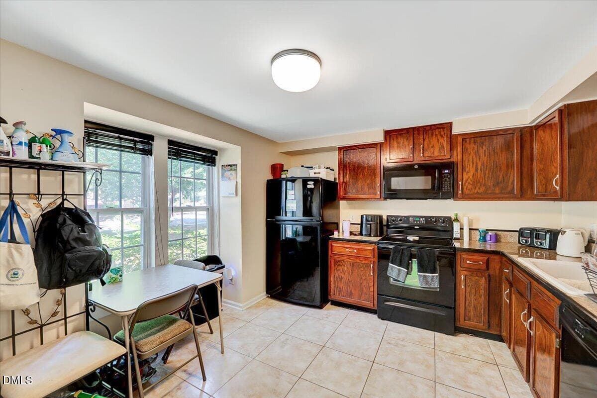 10-601 Middleton Ave-1 - 601 Middleton Avenue, Cary, NC 27513, Cary