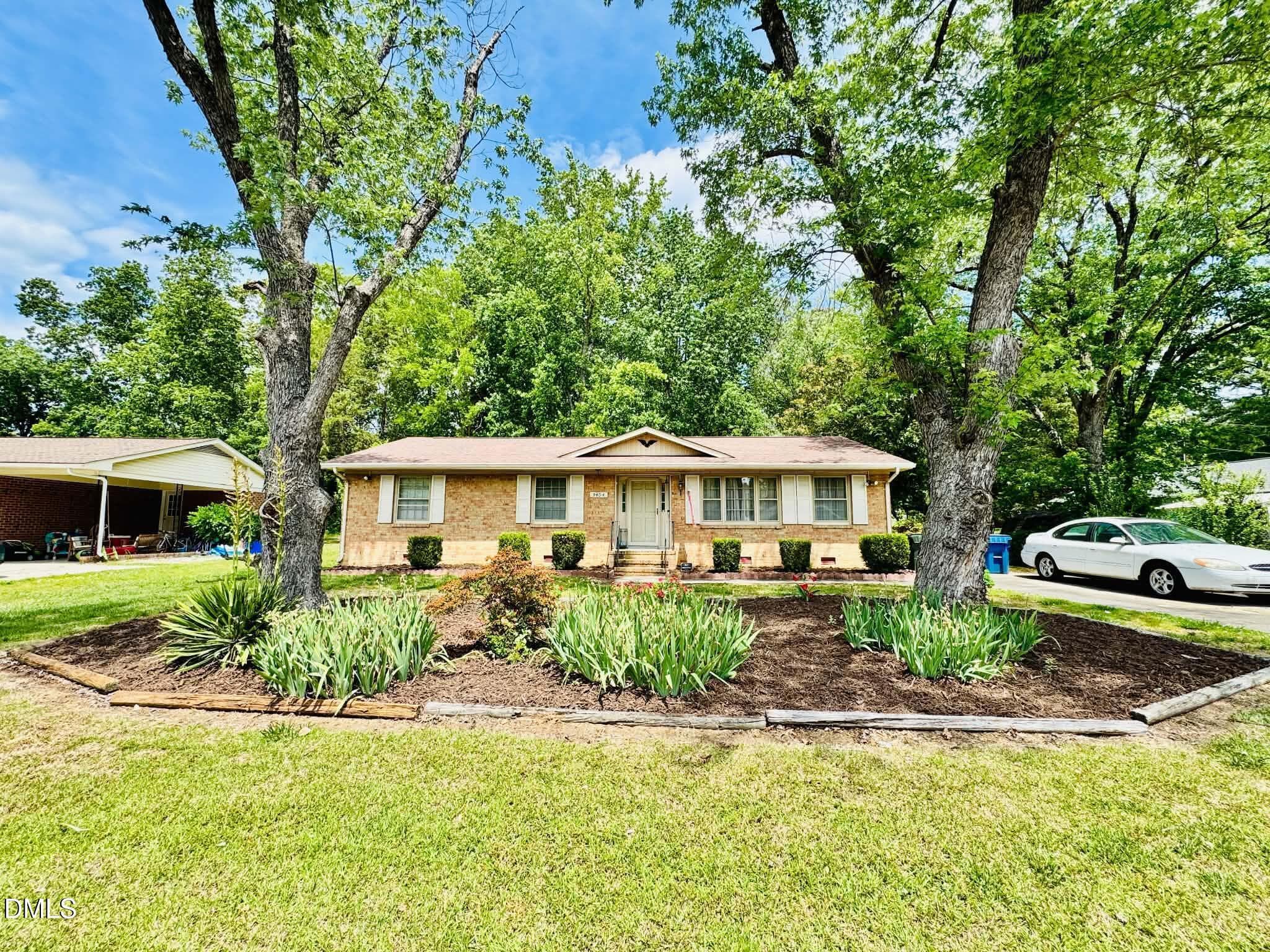 02_beyc6a2cad5e59a29 - 3404 Marquis Drive, Durham, NC 27704, Durham