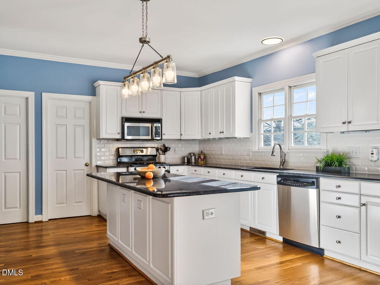 Kitchen - 3100 Anderson Drive, Raleigh, NC 27609, Raleigh