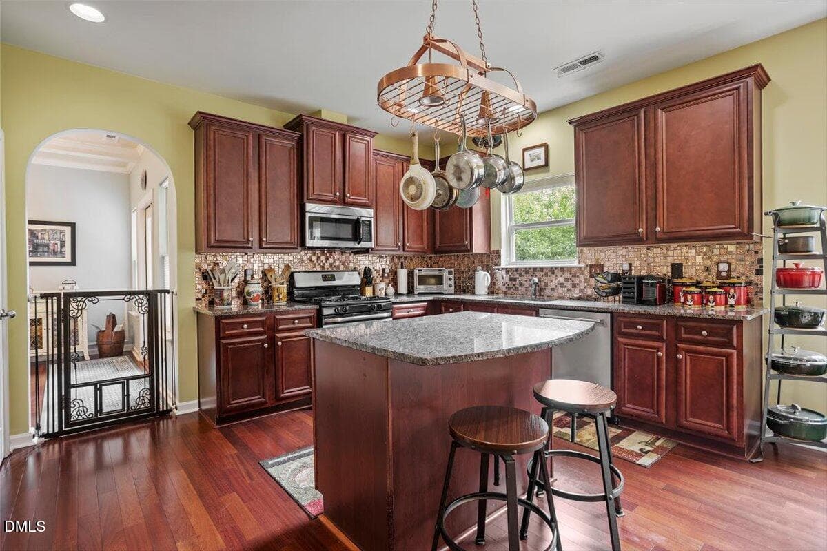 10-1548 Main Divide Dr [3159811]_0619202 - 1548 Main Divide Drive, Wake Forest, NC 27587