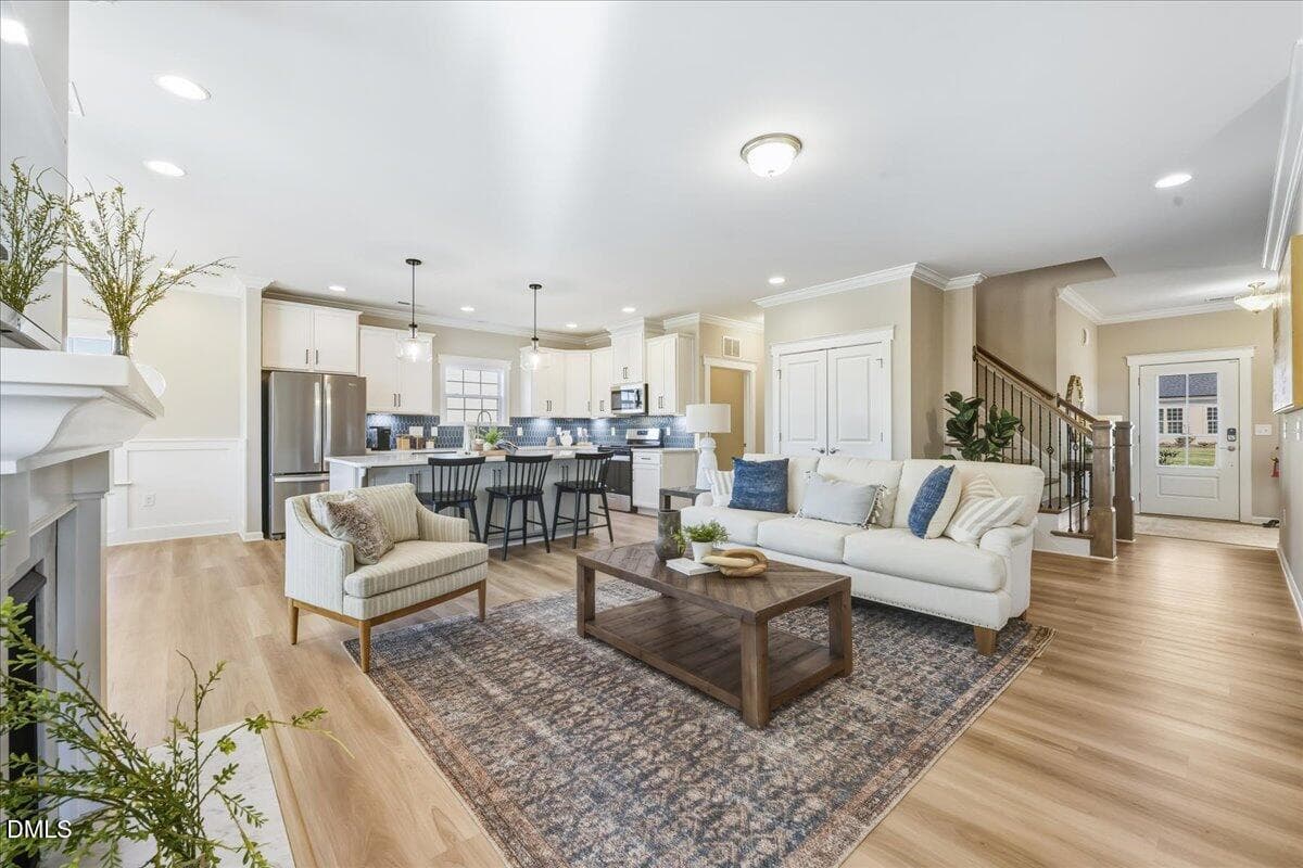 11-011 - 1040 Fairhaven Drive 101, Mebane, NC 27302