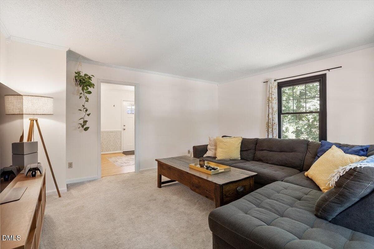 11-3024 Rosewood Cir [3148073]_11 - 3024 Rosewood Circle, Durham, NC 27705, Durham
