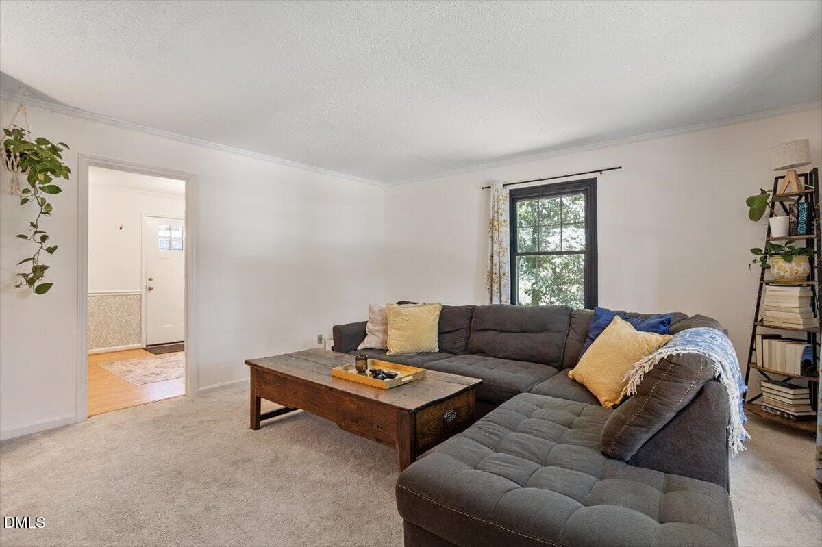 12-3024 Rosewood Cir [3148073]_12 - 3024 Rosewood Circle, Durham, NC 27705, Durham
