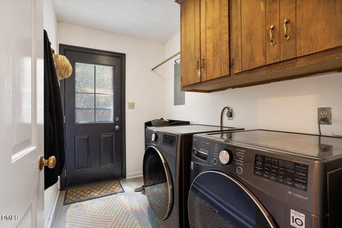 20-3024 Rosewood Cir [3148073]_20 - 3024 Rosewood Circle, Durham, NC 27705, Durham