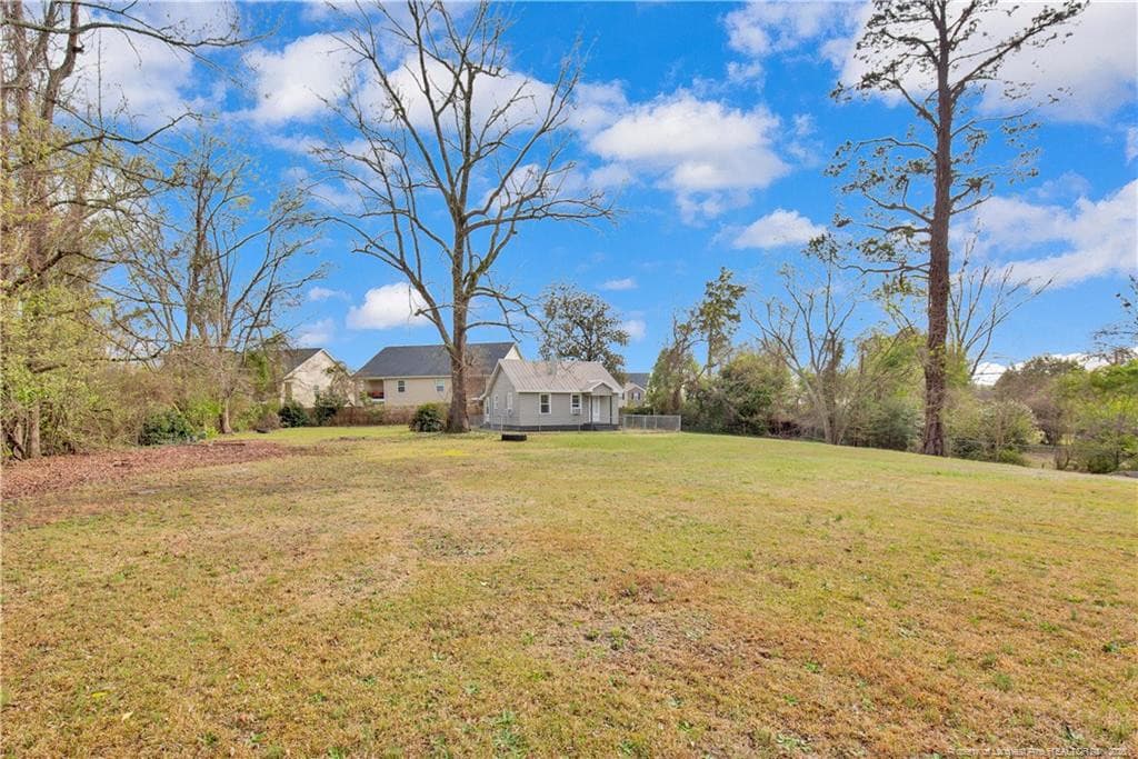 Photo 4 - 326 Hawley Lane, Fayetteville, NC 28301, Fayetteville