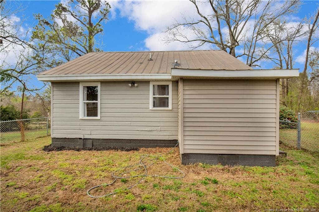 Photo 20 - 326 Hawley Lane, Fayetteville, NC 28301, Fayetteville