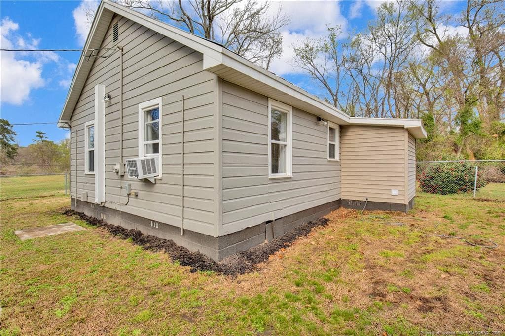 Photo 21 - 326 Hawley Lane, Fayetteville, NC 28301, Fayetteville