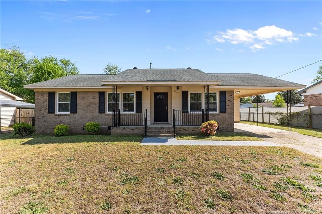 314 Cartwright Drive, Fayetteville, NC 28303