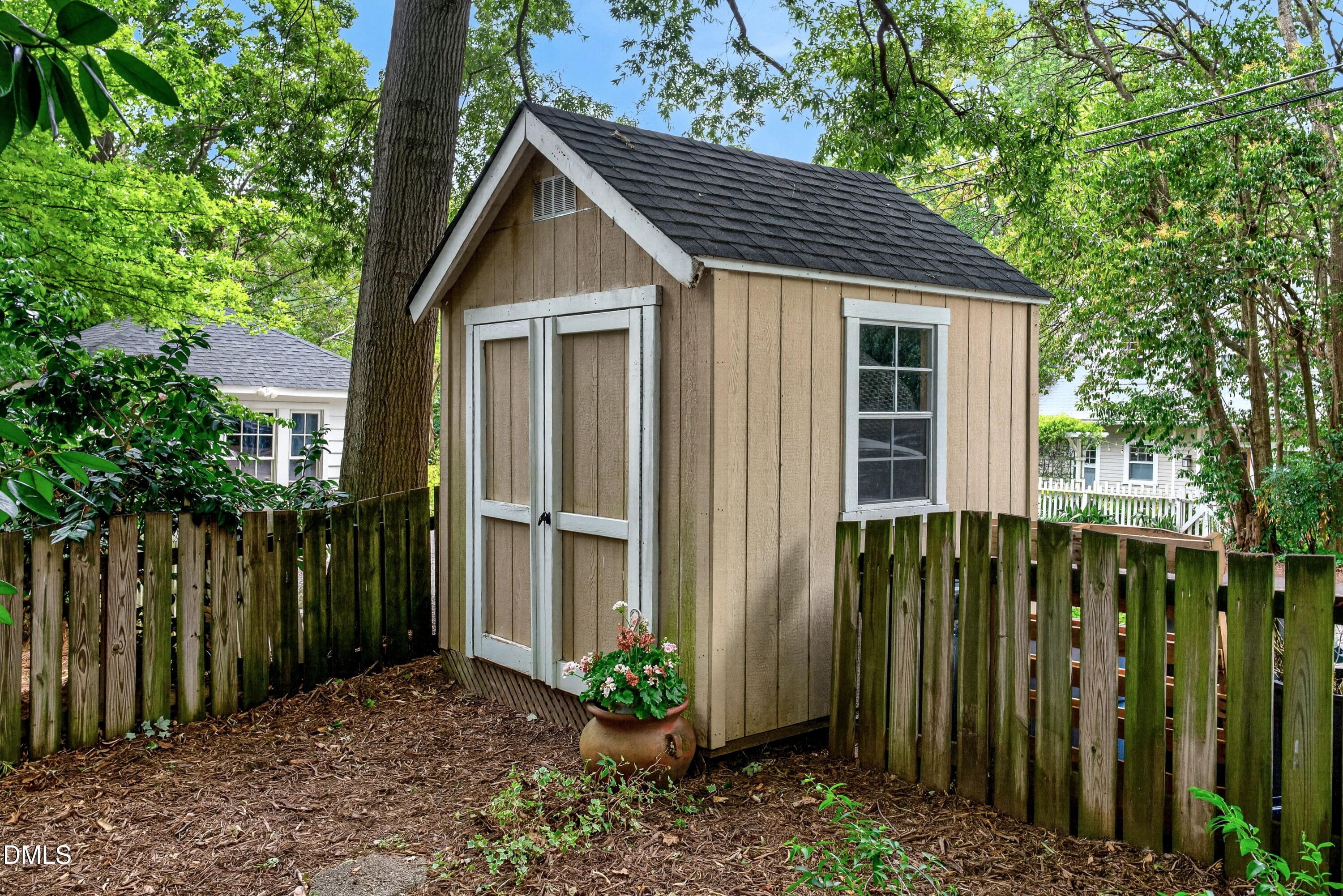 virtual-tour-158496-photo-17816420160756 - 306 Hillcrest Road, Raleigh, NC 27605, Raleigh
