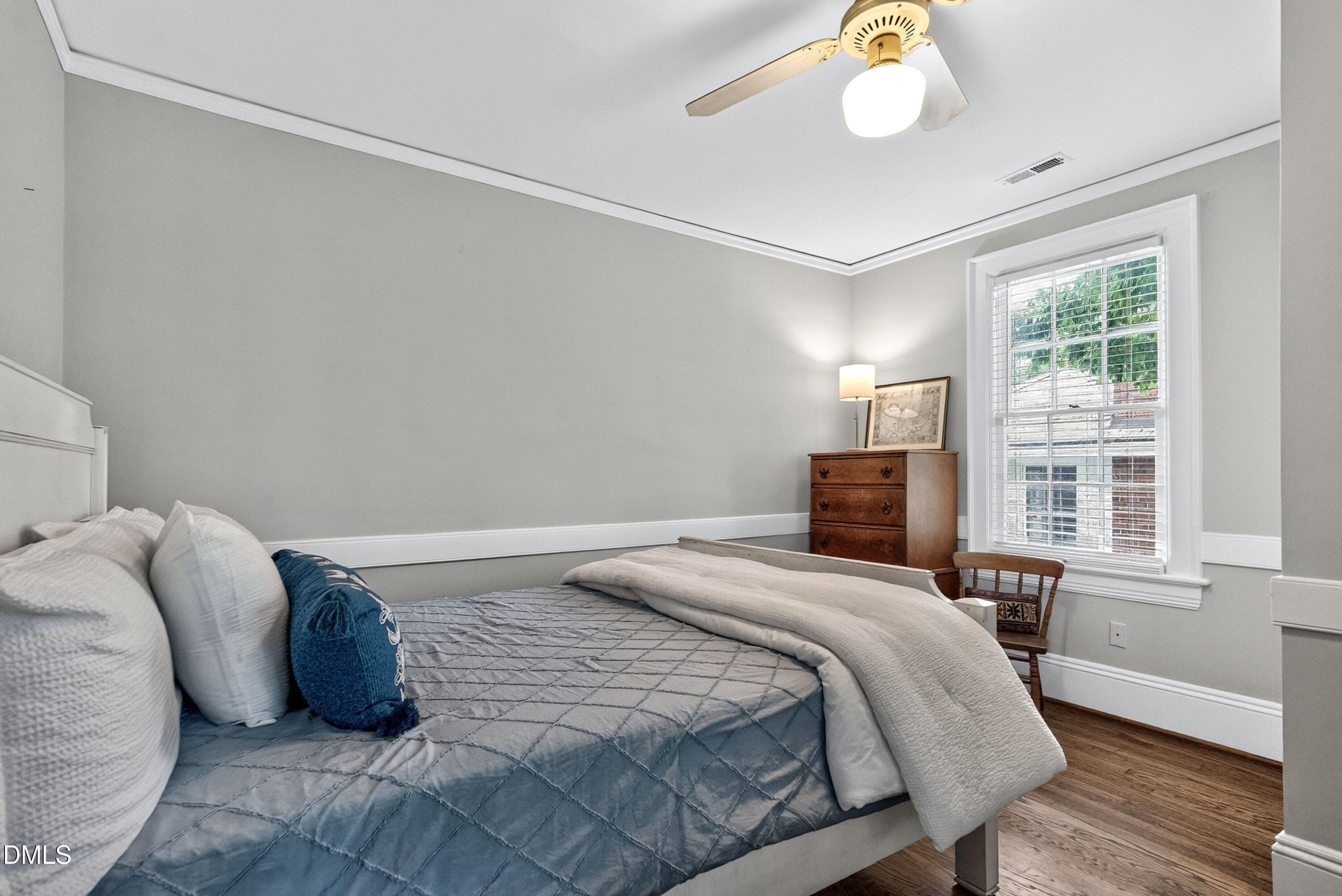 virtual-tour-158496-photo-17816419955437 - 306 Hillcrest Road, Raleigh, NC 27605, Raleigh