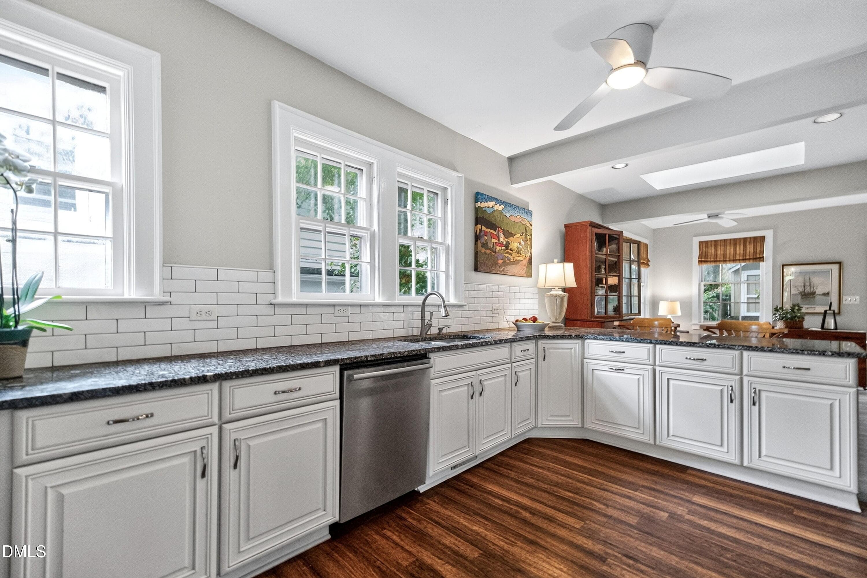 virtual-tour-158496-photo-17816419621538 - 306 Hillcrest Road, Raleigh, NC 27605, Raleigh