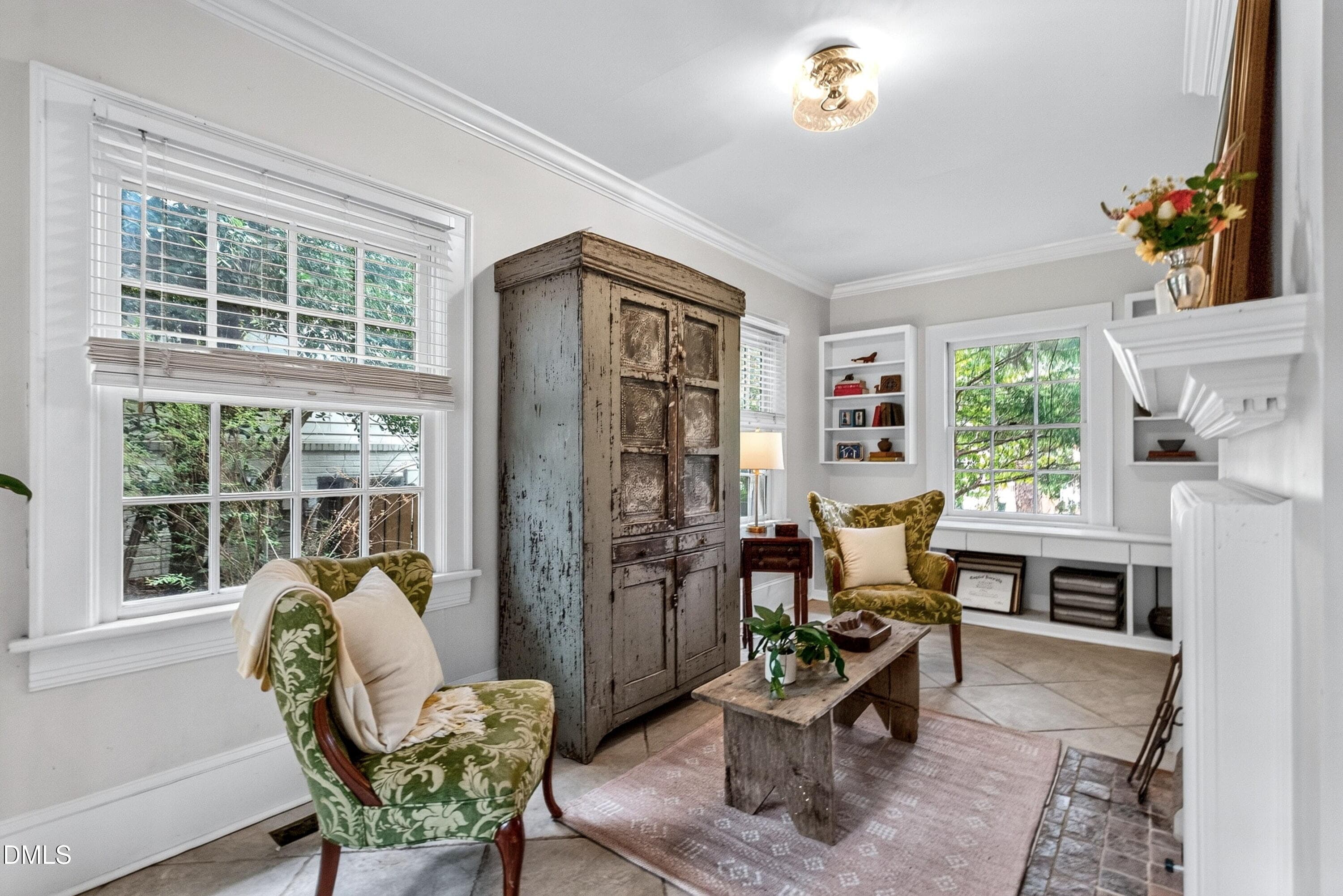 virtual-tour-158496-photo-17816419485447 - 306 Hillcrest Road, Raleigh, NC 27605, Raleigh