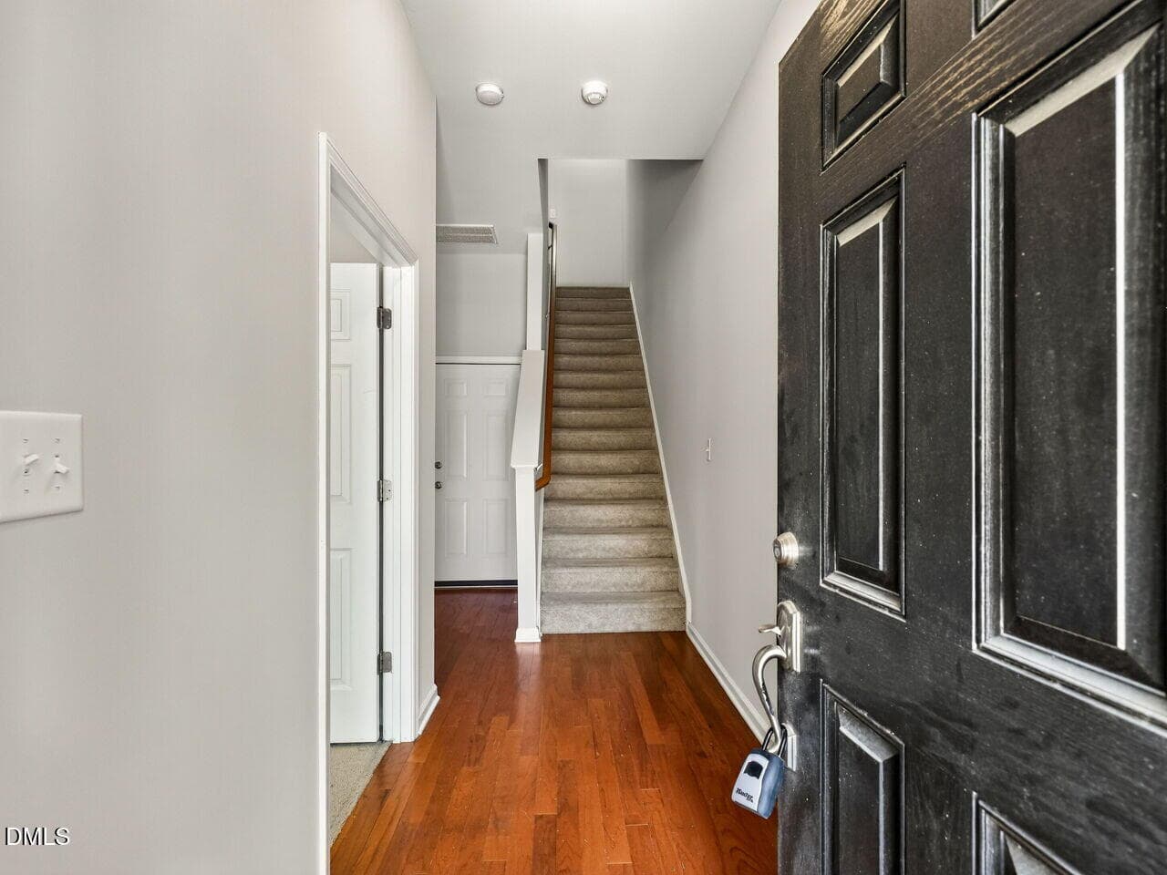004-1280x960-foyer-entry - 228 Michigan Avenue, Cary, NC 27519, Cary