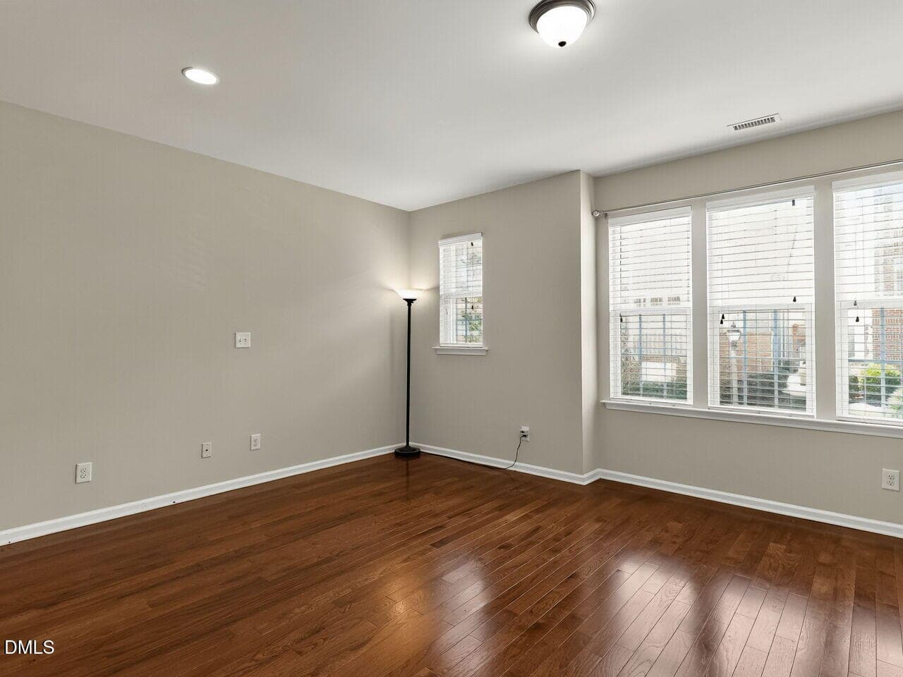 010-1280x960-family-room - 228 Michigan Avenue, Cary, NC 27519, Cary