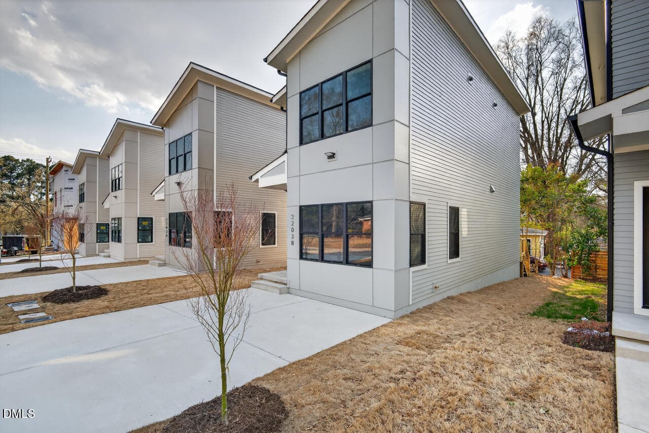 07 - 2203 Tampa Avenue B, Durham, NC 27705, Durham