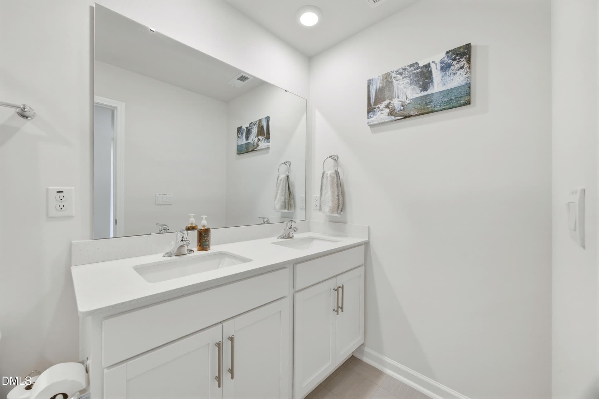 23_23 -30 branch wood dr, interior - 30 Branch Wood Drive, Fuquay Varina, NC 27526