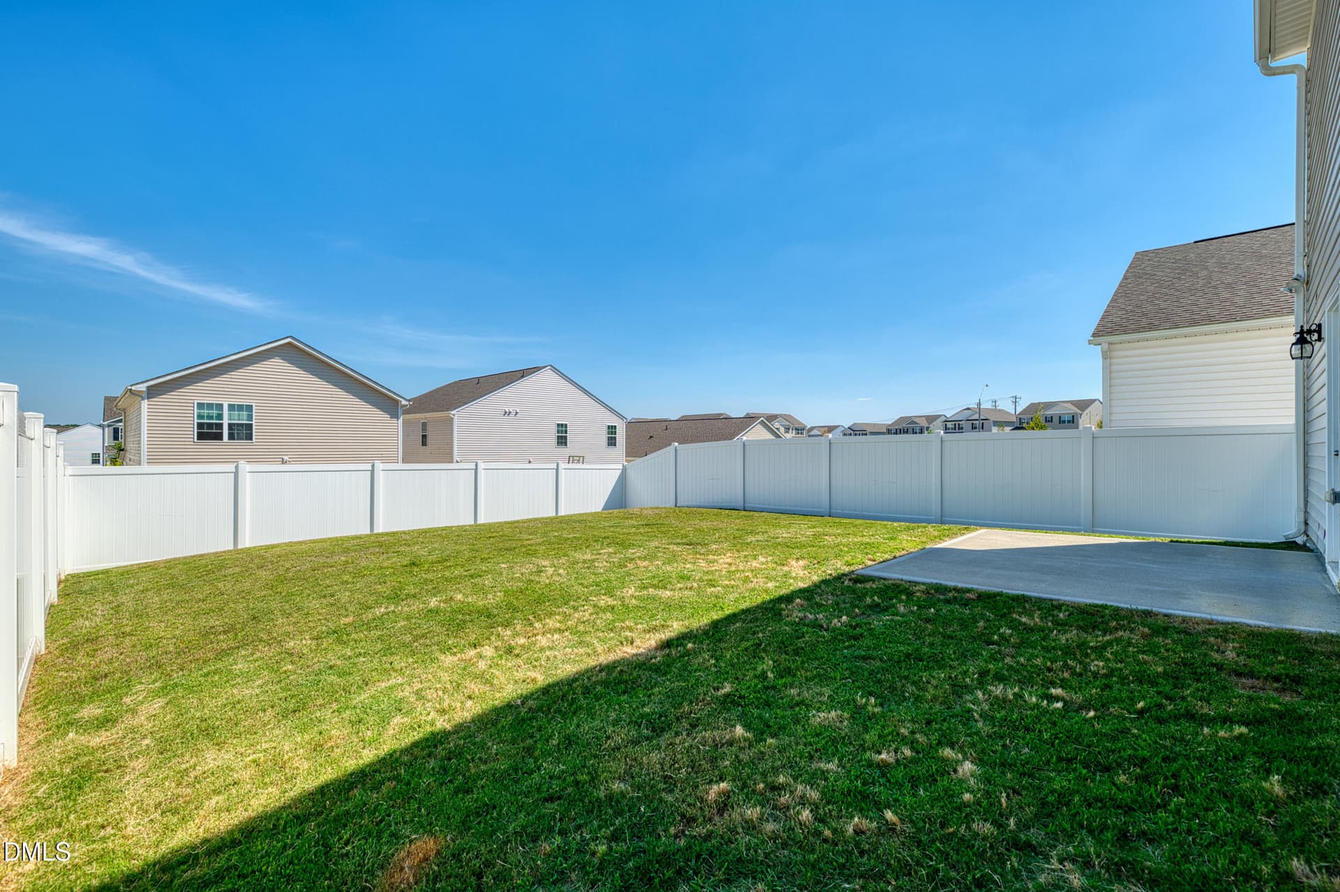 28_28 -30 branch wood dr, exterior - 30 Branch Wood Drive, Fuquay Varina, NC 27526