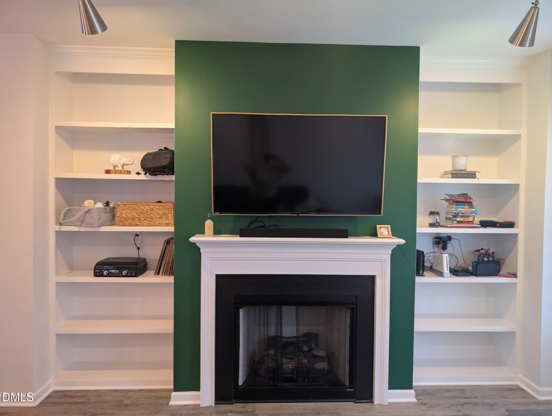 Built In Bookshelves - 619 Sturgeon Street, Smithfield, NC 27577