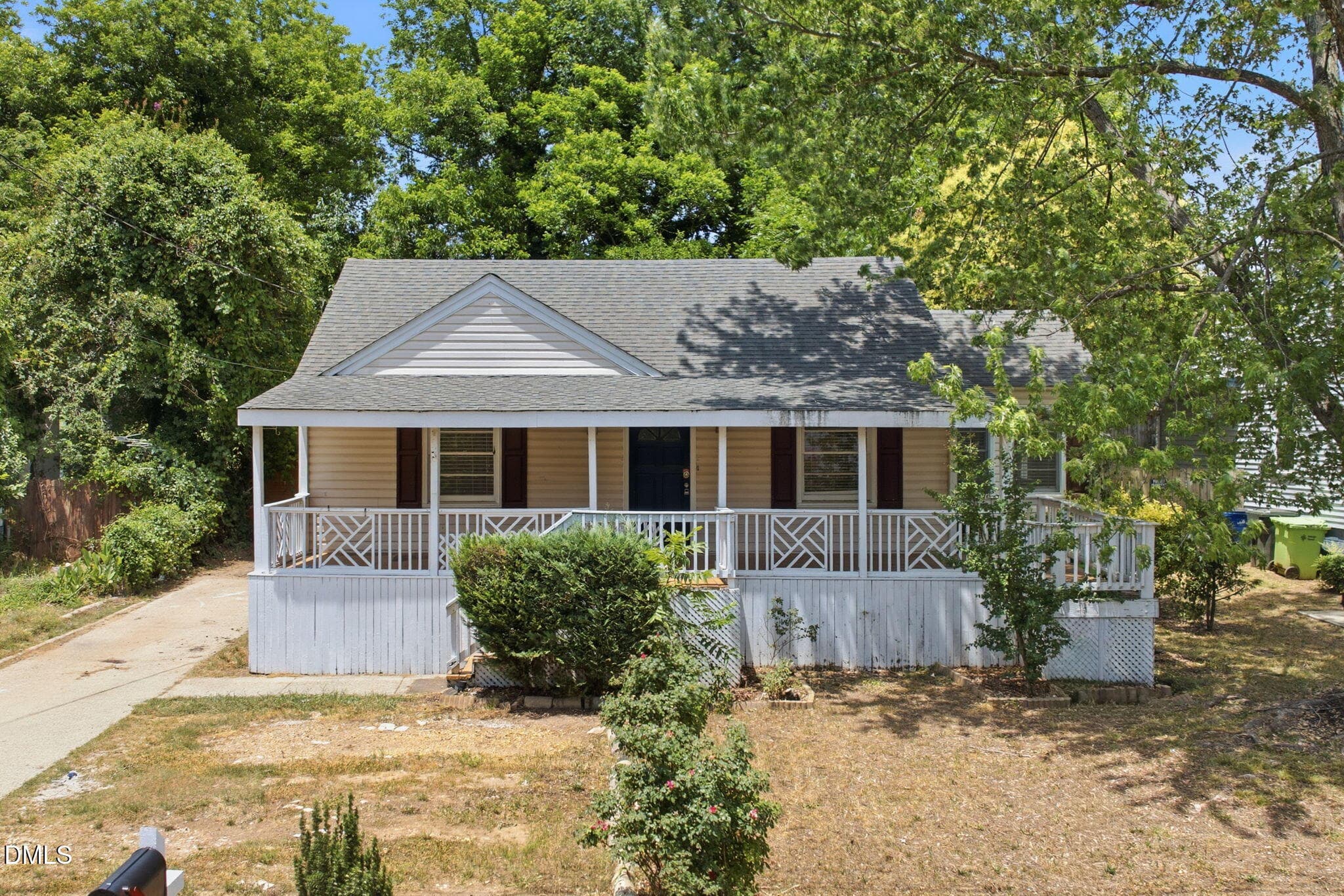2716 Knowles Street, Raleigh, NC 27603
