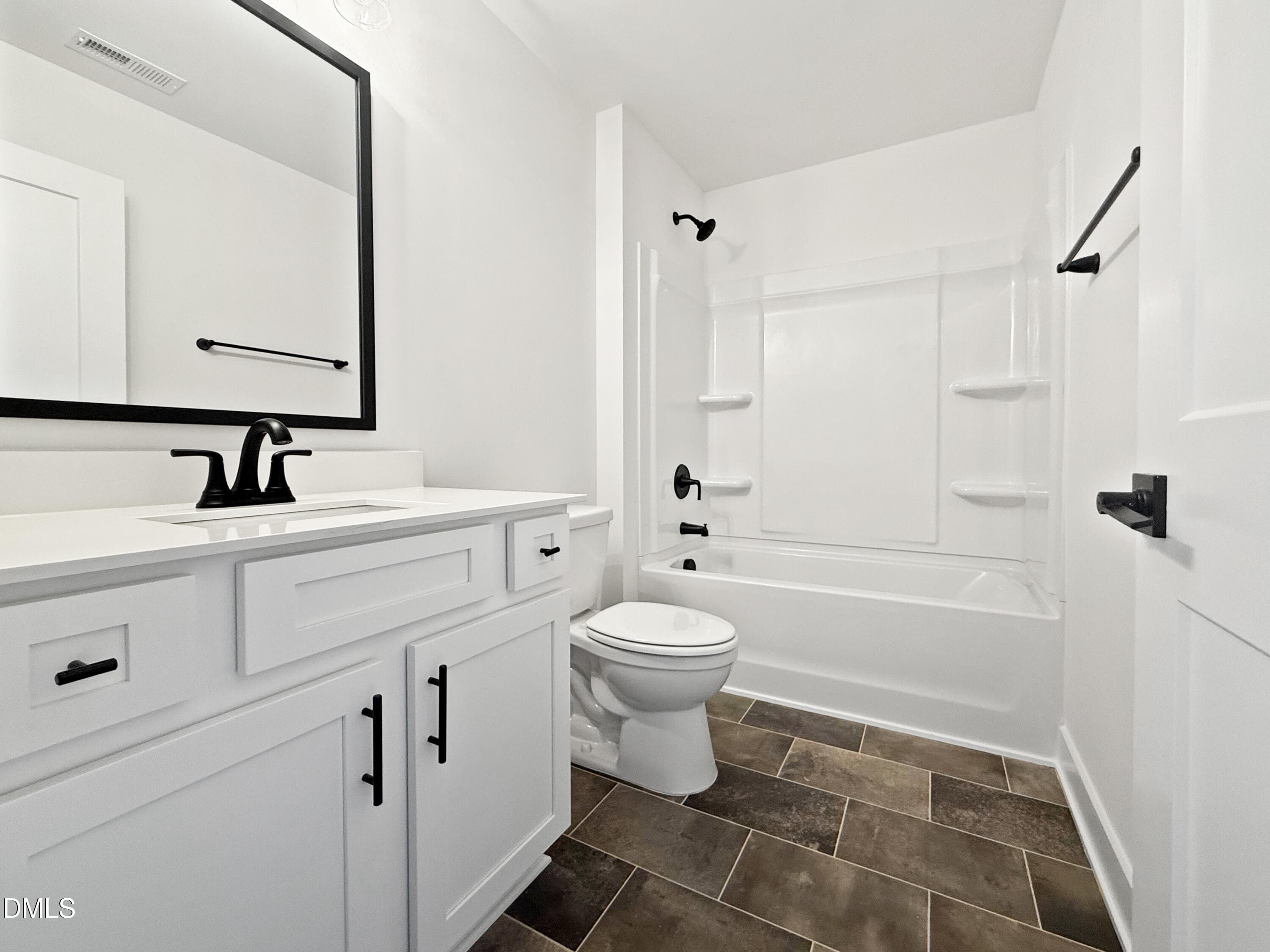 2628-22 - 85 High Hampton Way, Fuquay Varina, NC 27526