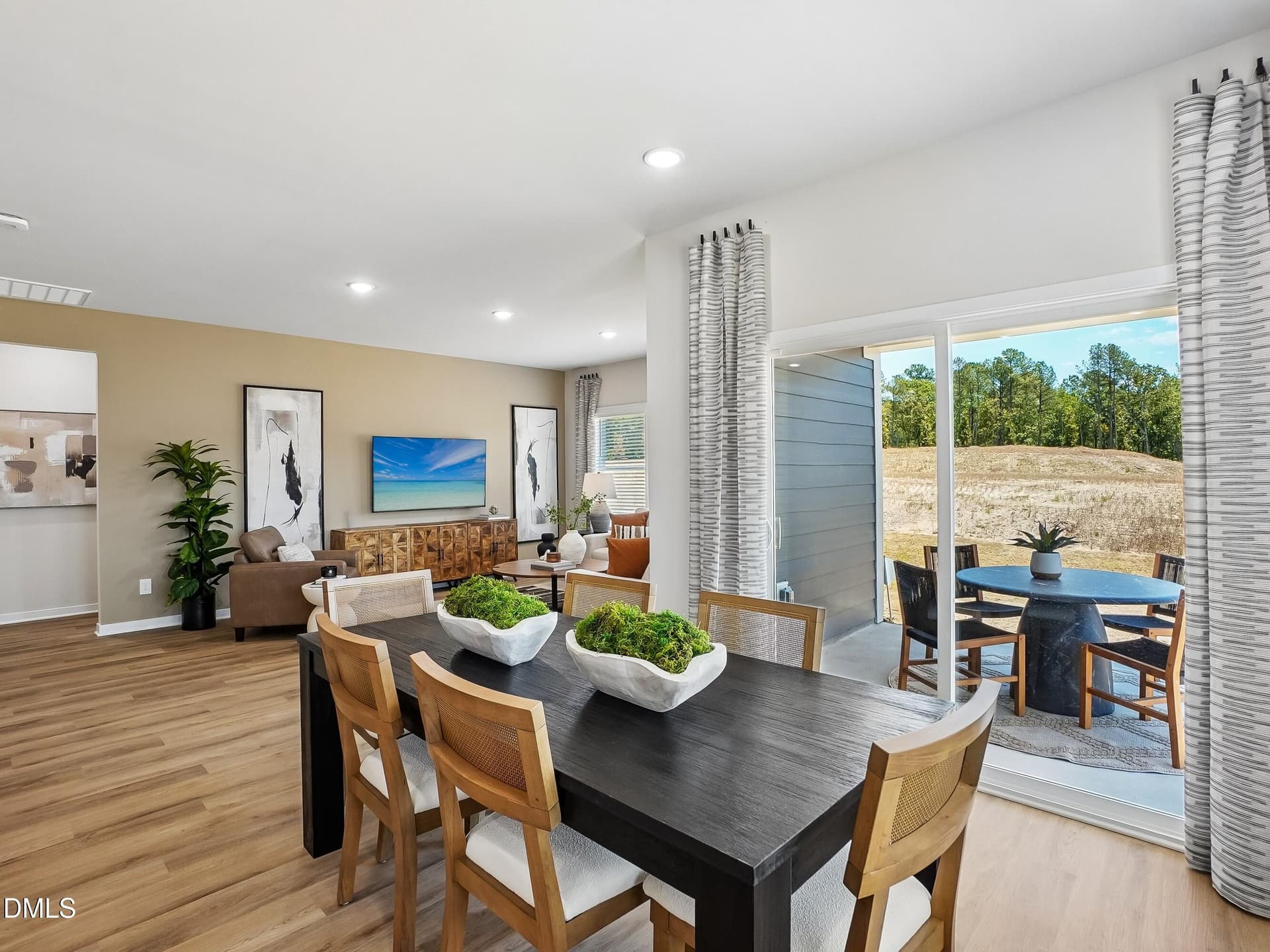 3 - Dining - 2121 Topsail Road, Durham, NC 27704