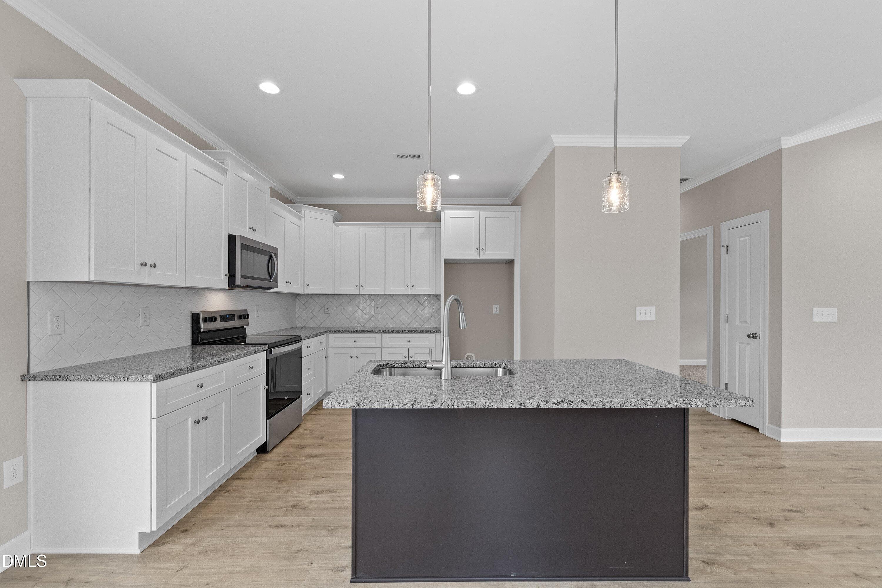 14-926 Micro _3713 - 930 Micro Road W, Selma, NC 27576