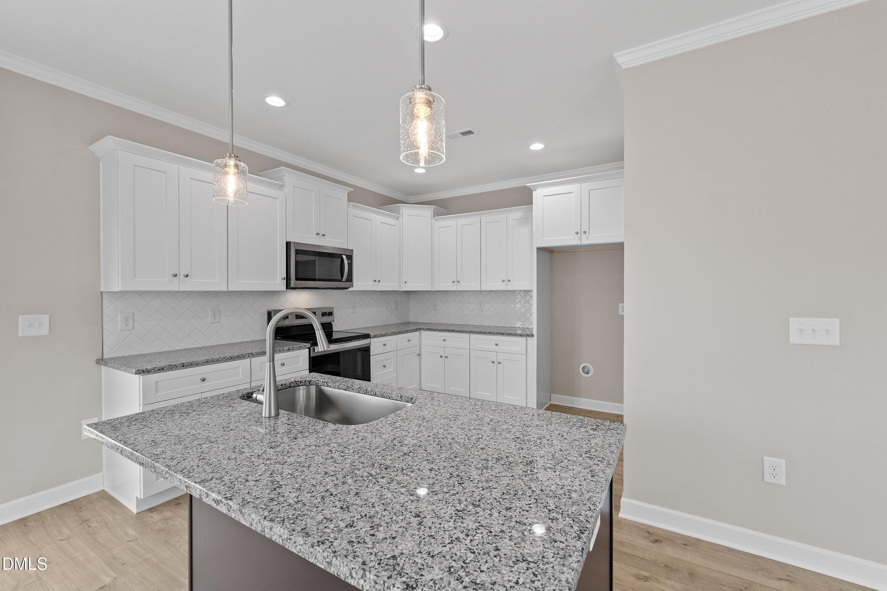 15-926 Micro _3715 - 930 Micro Road W, Selma, NC 27576