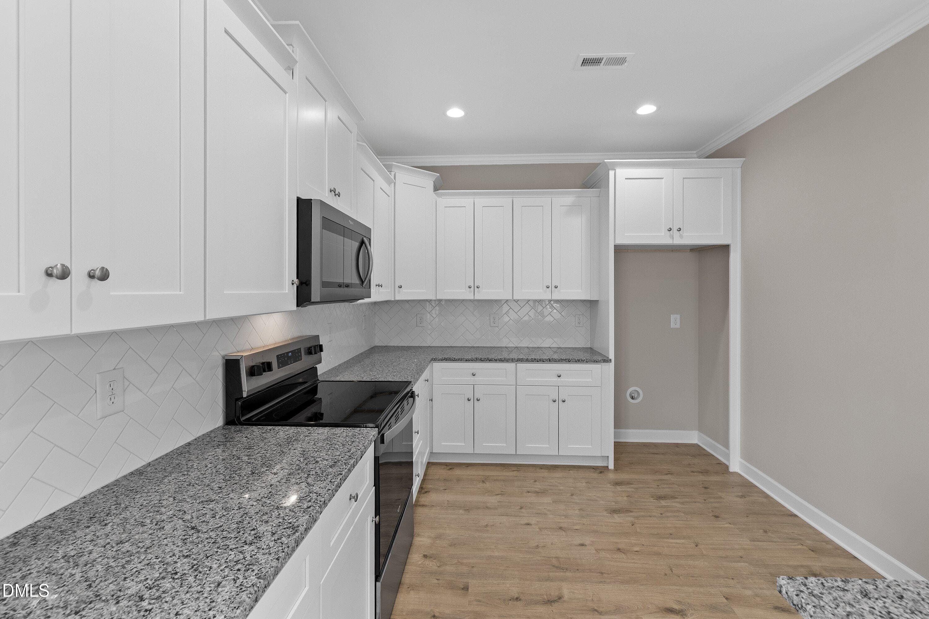 16-926 Micro _3723 - 930 Micro Road W, Selma, NC 27576