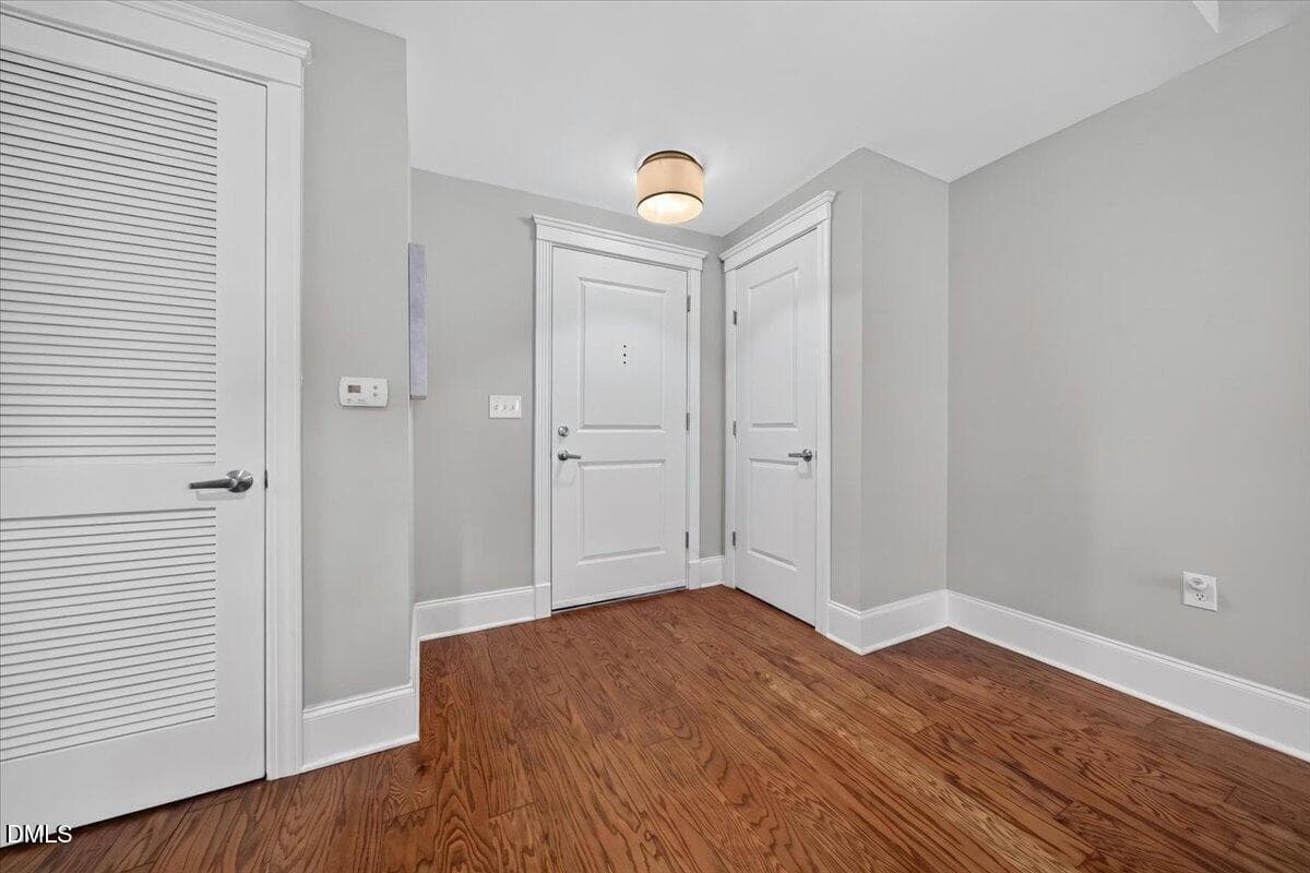 01-222APT212GlenwoodAveRaleigh_001_ZRL08 - 222 Glenwood Avenue 212, Raleigh, NC 27603, Raleigh