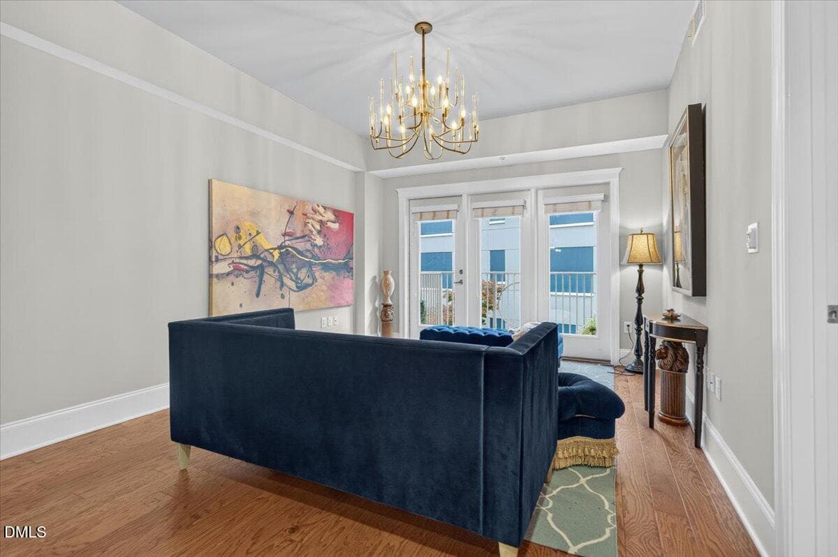 11-222APT212GlenwoodAveRaleigh_011_ZRL08 - 222 Glenwood Avenue 212, Raleigh, NC 27603, Raleigh
